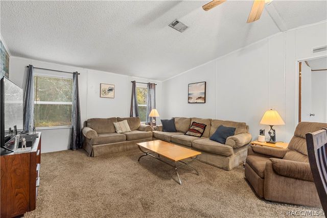 6072 W Patriot Street, Homosassa, FL 34448