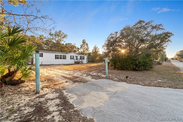 6072 W Patriot Street, Homosassa, FL 34448