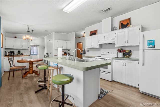 6072 W Patriot Street, Homosassa, FL 34448