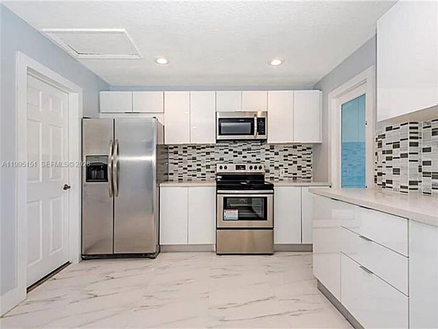 5770 NE 18th Ave 0, Fort Lauderdale, FL 33334