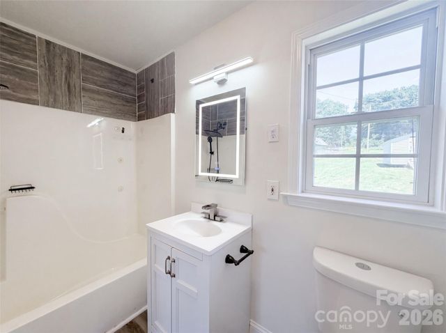 1011 Meagan Court, Bessemer City, NC 28016