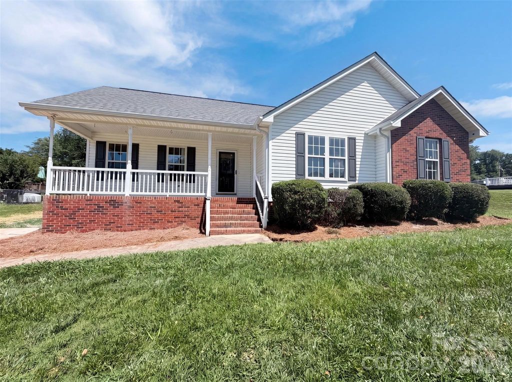 1011 Meagan Court, Bessemer City, NC 28016