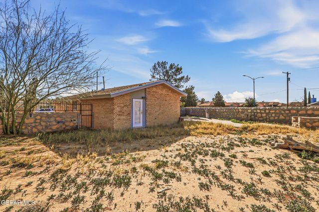 1541 DIEGO RIVERA Drive, El Paso, TX 79936