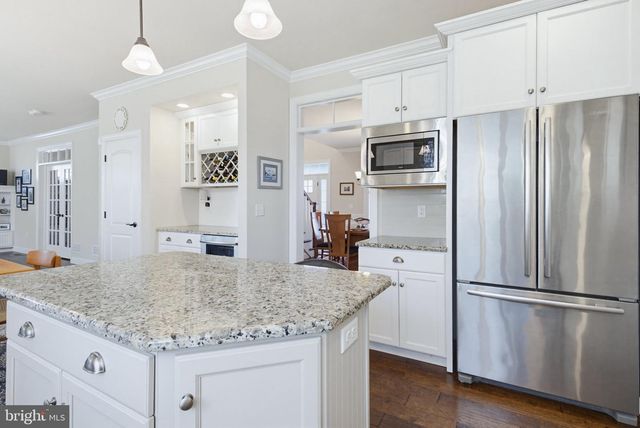 1021 SUFFOLK DR, Lititz, PA 17543