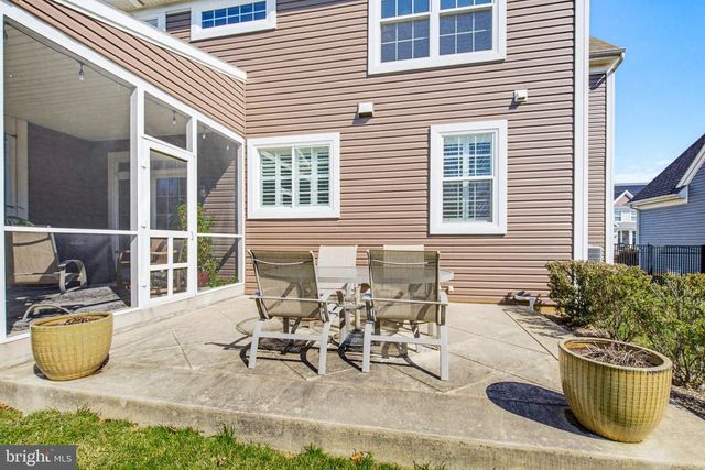 1021 SUFFOLK DR, Lititz, PA 17543