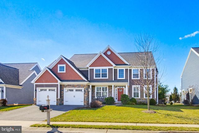 1021 SUFFOLK DR, Lititz, PA 17543