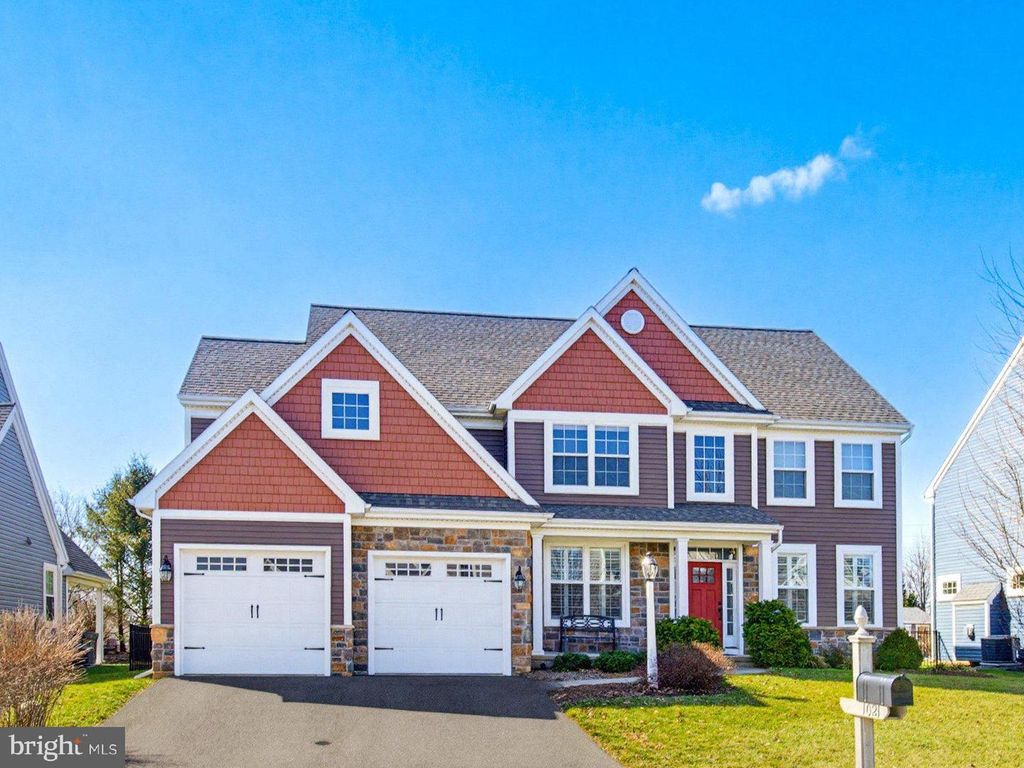 1021 SUFFOLK DR, Lititz, PA 17543