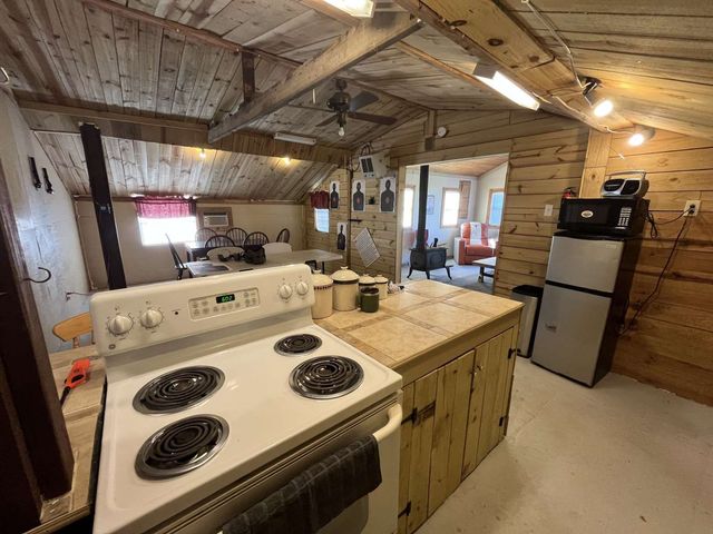 3585 Highway 11, Daingerfield, TX 75638