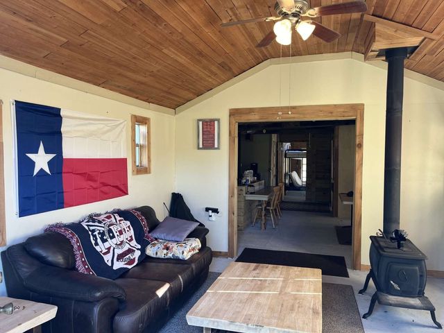 3585 Highway 11, Daingerfield, TX 75638