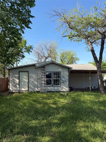 3412 Thannisch Avenue, Fort Worth, TX 76105