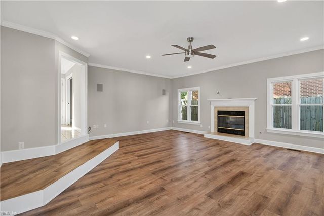 4612 Dorchester LN, Virginia Beach, VA 23464
