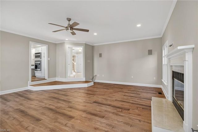 4612 Dorchester LN, Virginia Beach, VA 23464