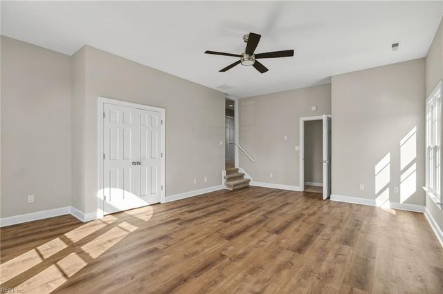 4612 Dorchester LN, Virginia Beach, VA 23464