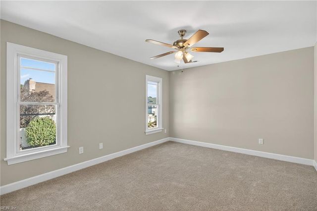4612 Dorchester LN, Virginia Beach, VA 23464
