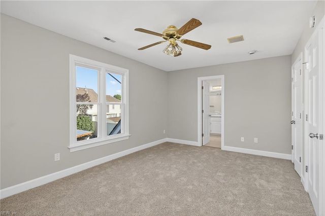 4612 Dorchester LN, Virginia Beach, VA 23464