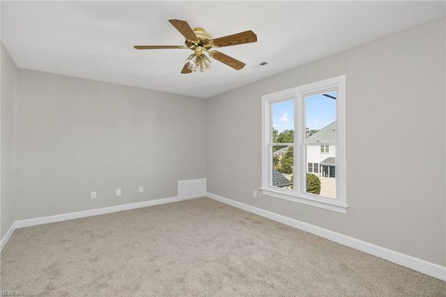4612 Dorchester LN, Virginia Beach, VA 23464