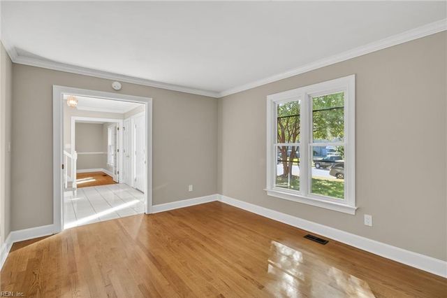 4612 Dorchester LN, Virginia Beach, VA 23464