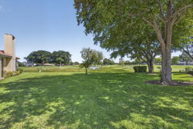 259 Old Meadow Way, Palm Beach Gardens, FL 33418