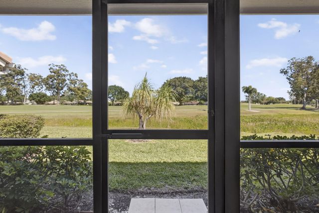 259 Old Meadow Way, Palm Beach Gardens, FL 33418