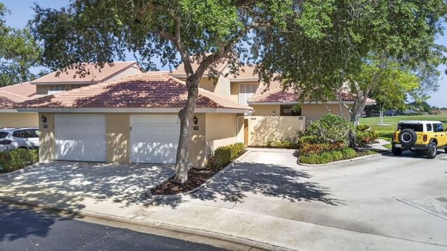 259 Old Meadow Way, Palm Beach Gardens, FL 33418