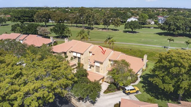 259 Old Meadow Way, Palm Beach Gardens, FL 33418