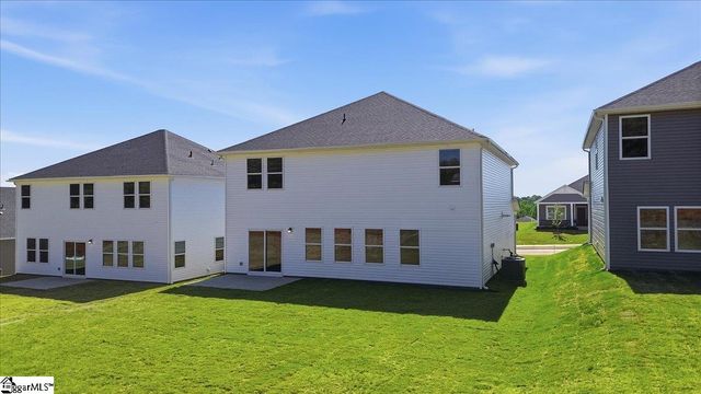 1556 Erindale Drive, Wellford, SC 29385