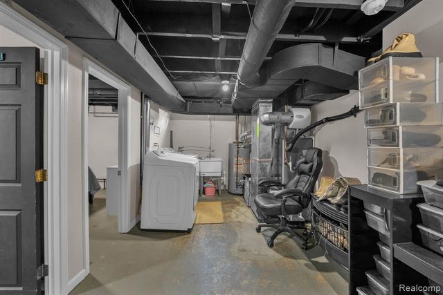 35831 Somerset Street, Westland, MI 48186