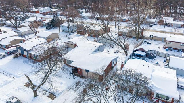 35831 Somerset Street, Westland, MI 48186