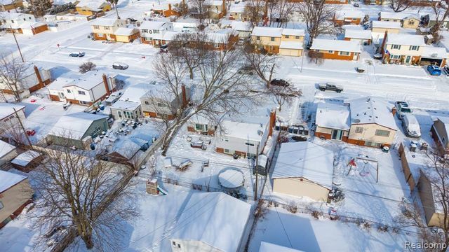 35831 Somerset Street, Westland, MI 48186