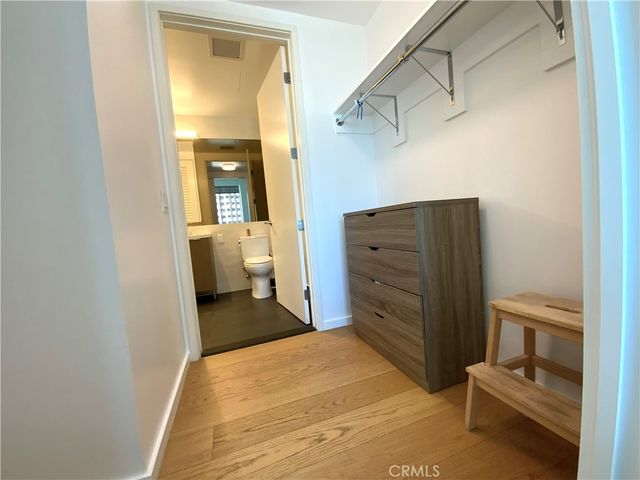 889 Francisco 1105, Los Angeles, CA 90017