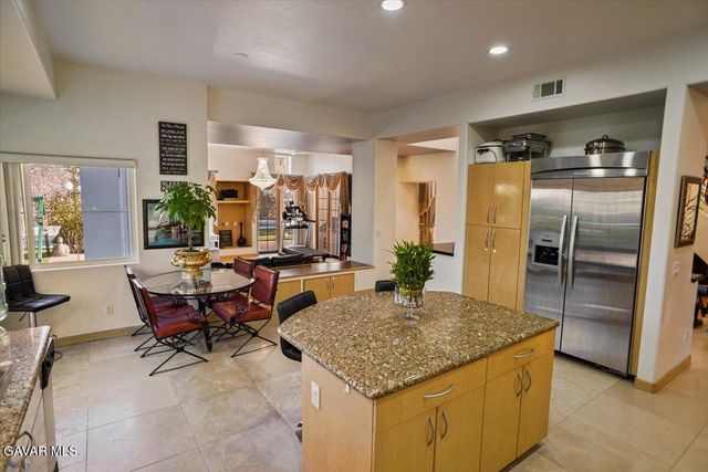 41530 Nonpareil Drive, Palmdale, CA 93551