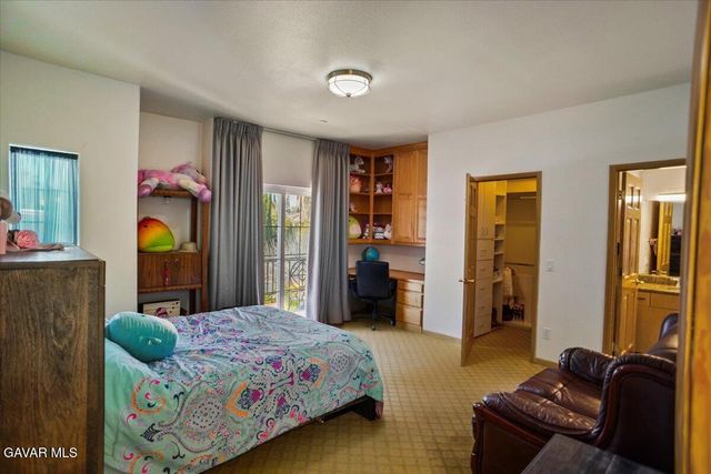 41530 Nonpareil Drive, Palmdale, CA 93551