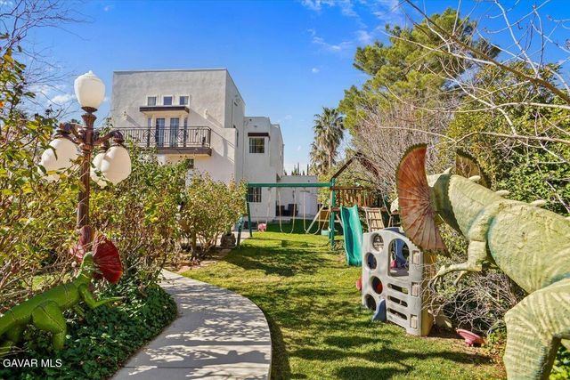 41530 Nonpareil Drive, Palmdale, CA 93551