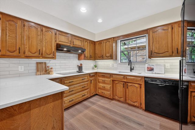 1401 Ports O Call Drive, Plano, TX 75075