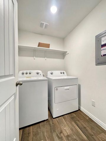 152 Gablynn CV, Kyle, TX 78640