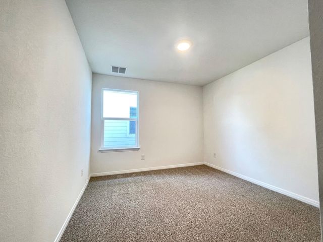 152 Gablynn CV, Kyle, TX 78640