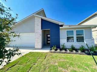 152 Gablynn CV, Kyle, TX 78640