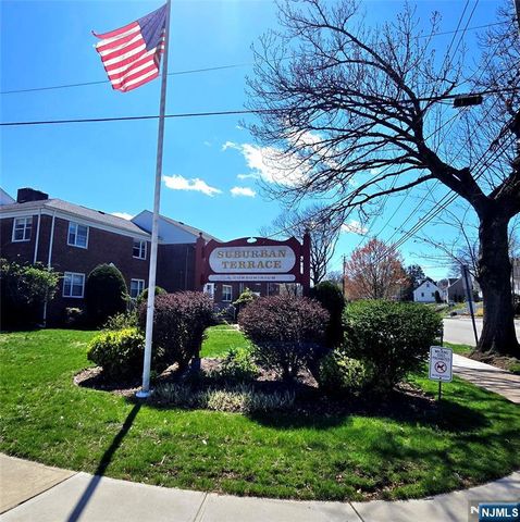 465 Maple Hill Drive 48, Hackensack, NJ 07601