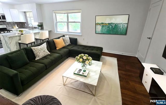 465 Maple Hill Drive 48, Hackensack, NJ 07601