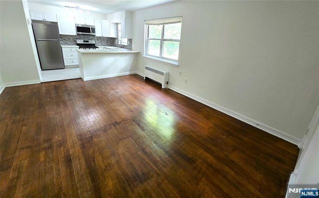 465 Maple Hill Drive 48, Hackensack, NJ 07601