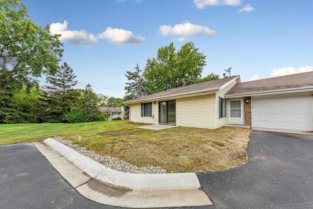 3831 Heather Drive, Eagan, MN 55122