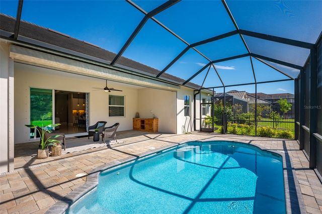 7087 TAMWORTH PARKWAY, Sarasota, FL 34241