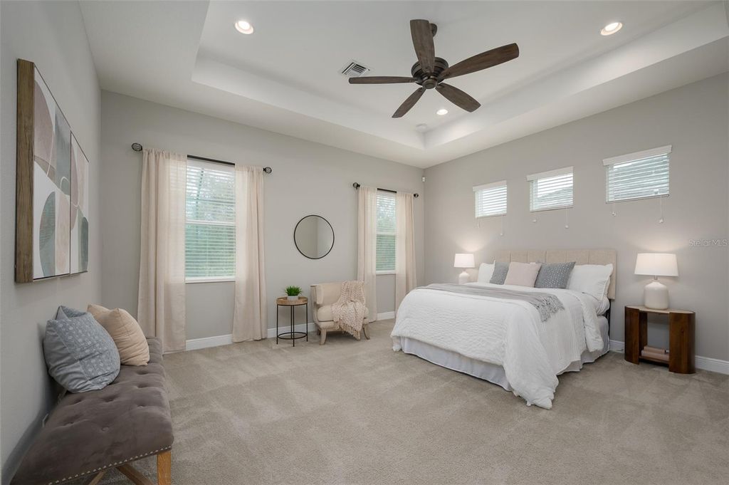 Image 28 of property listing at 7087 TAMWORTH PARKWAY, Sarasota, FL 34241