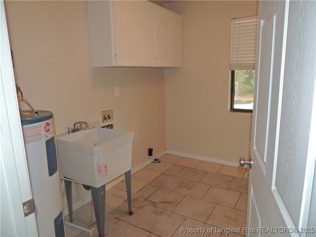 5354 Fisher Road, Fayetteville, NC 28304