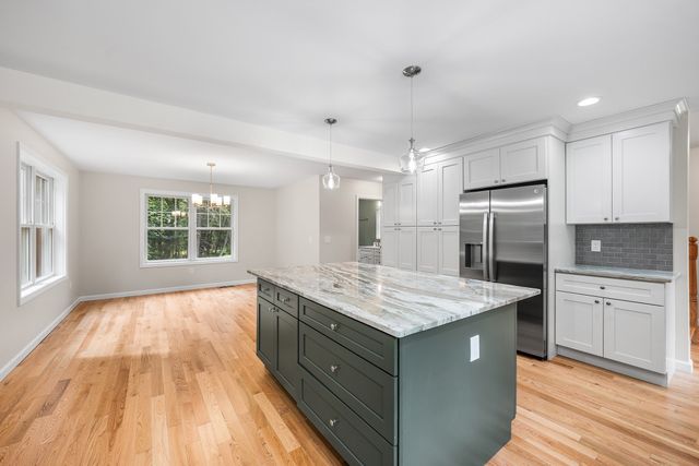 939 Monson Rd, Wilbraham, MA 01095
