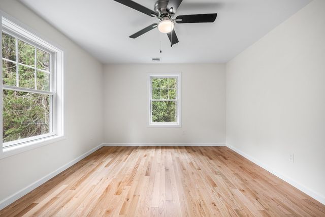939 Monson Rd, Wilbraham, MA 01095