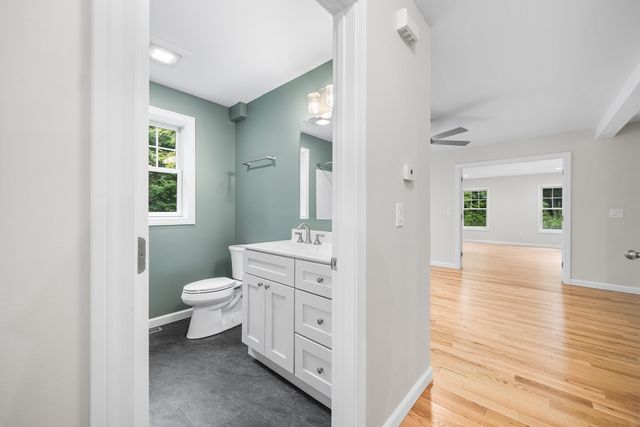 939 Monson Rd, Wilbraham, MA 01095