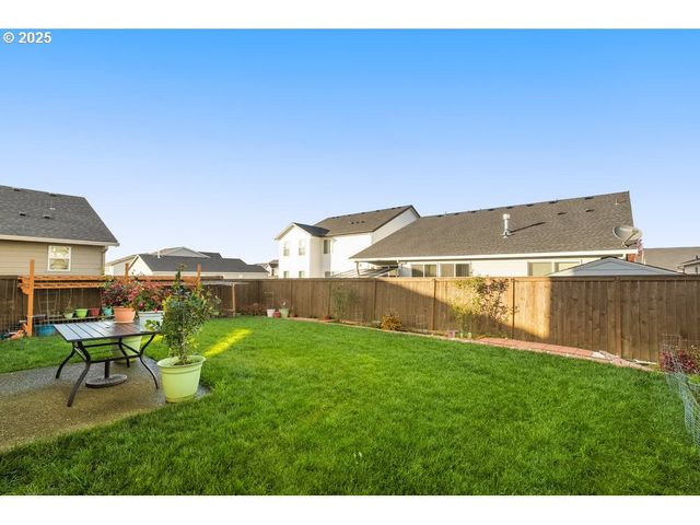 6421 Se 22ND St, Gresham, OR 97080