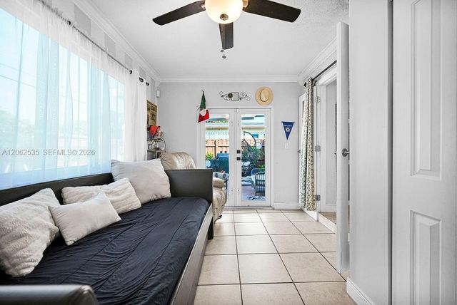 740 N 73rd Avenue, Hollywood, FL 33024