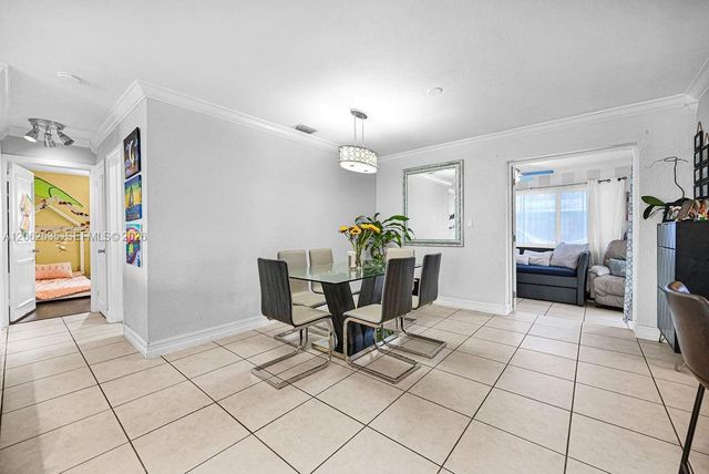 740 N 73rd Avenue, Hollywood, FL 33024